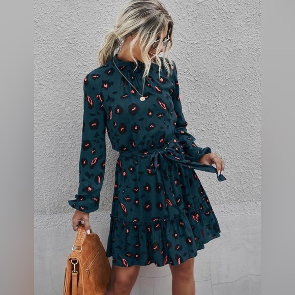 SHEIN Dresses & Skirts - Ruffle Hem Dress
